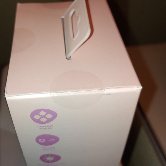 LUNAR LUXE & WILLOW - Hair Straightener - Picture 2 of 8